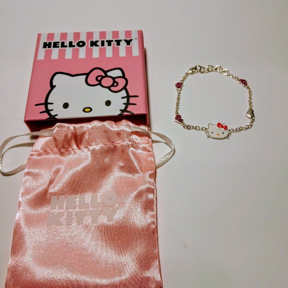 Hello Kitty Sanrio Silver Plated Hearts with Stationed Crystals Bracelet (6.5+1)